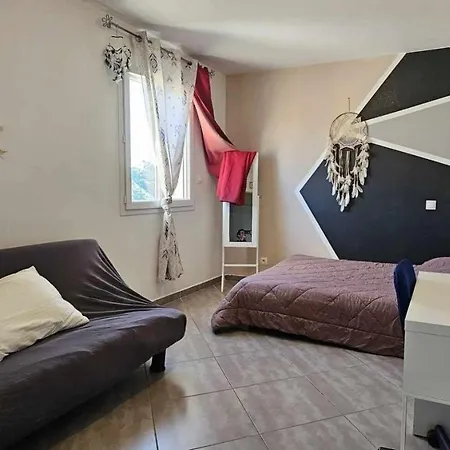 Belle Maison De Vacances Climatisee,3Ch Avec Piscine Nîmes Exterior photo